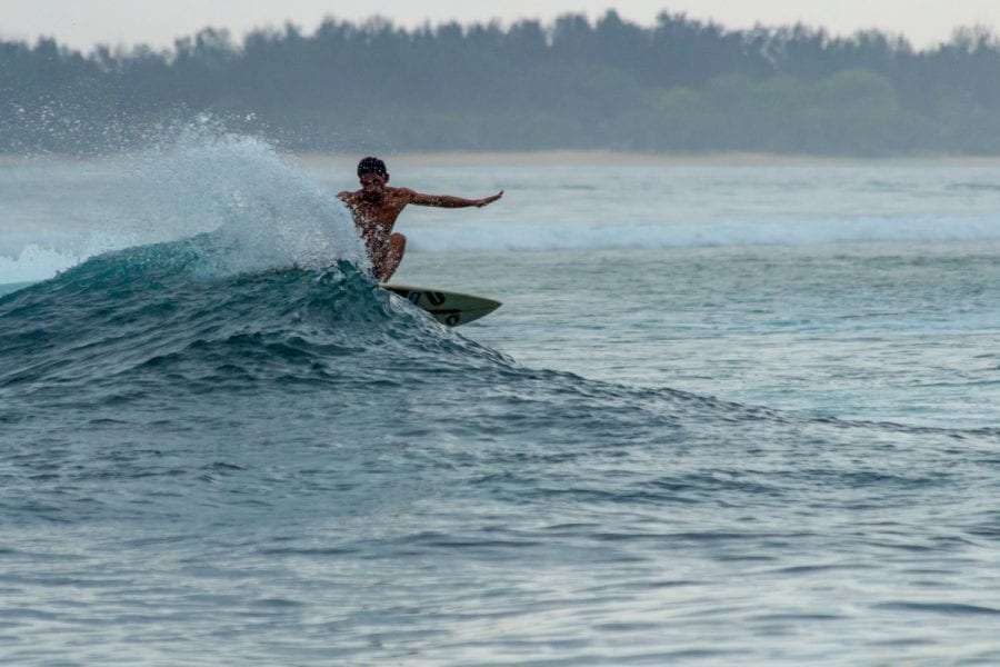 surf in gili